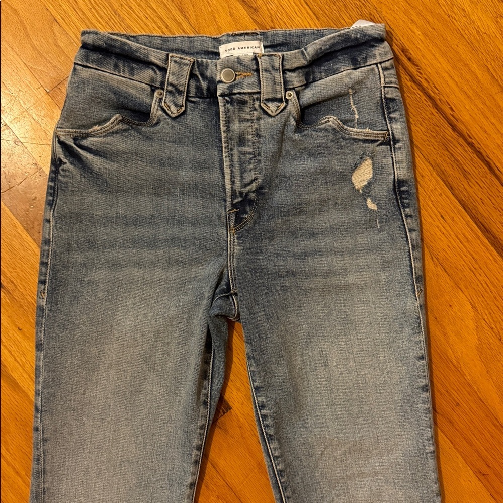 Good American Good Legs Straight Jeans - Picture 2 of 8